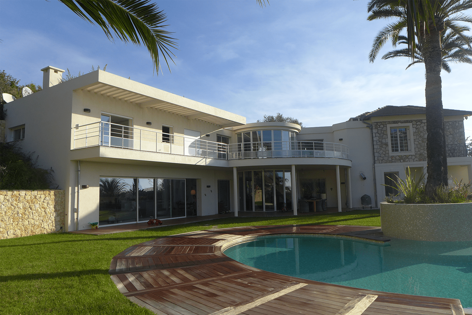 Rénovation et extension villa contemporaine - La Turbie